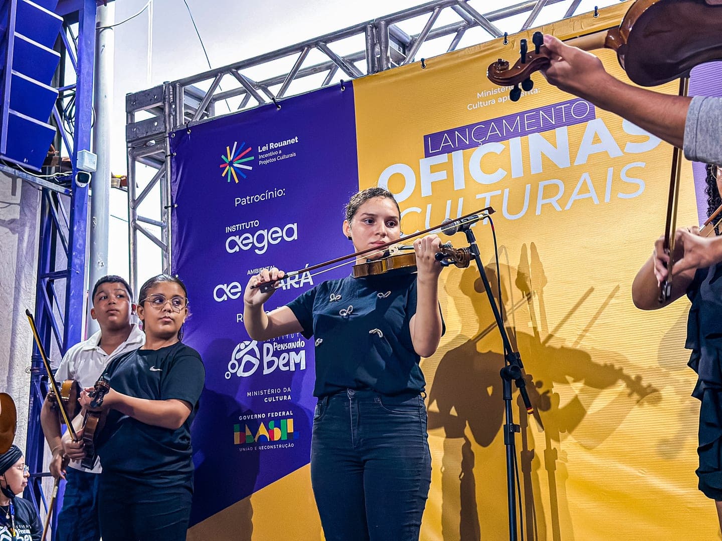 Educart — atividade cultural no Beco Céu
