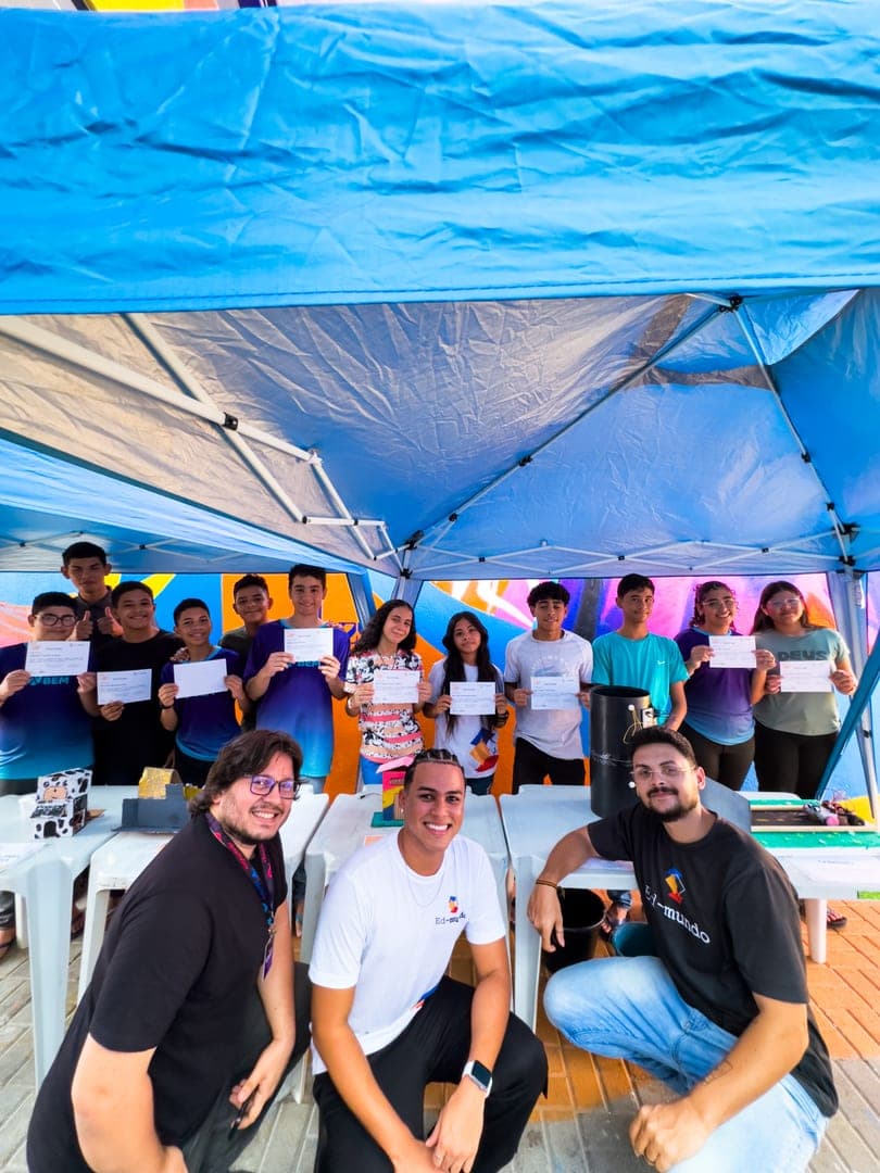 Favtech — aula de tecnologia no Beco Céu